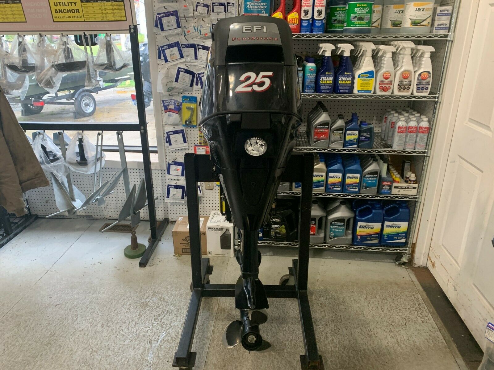 2012 Mercury 25hp 4 Stroke 20” Outboard Motor - Image 2