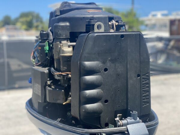 2003 Yamaha 200Hp Hpdi 2 Stroke Outboard Motor - Image 4