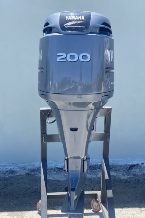 2003 Yamaha 200Hp Hpdi 2 Stroke Outboard Motor