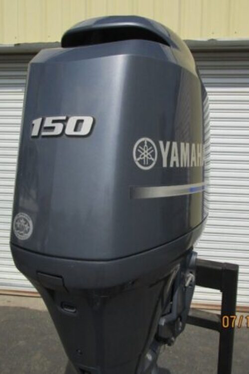 2015 Yamaha F150XB 150HP 4-Stroke Outboard Motor