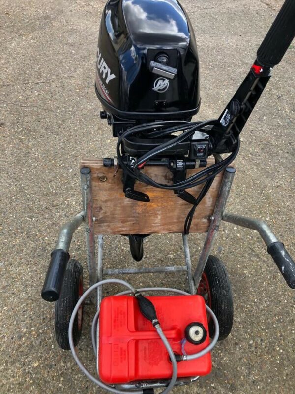 2012 Mercury 8hp 4-Stroke 15” Outboard-Motor