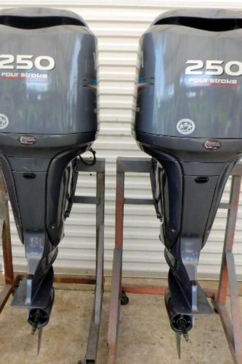 Twin 2006 Yamaha 250hp 4 Stroke 25” Outboard Motors
