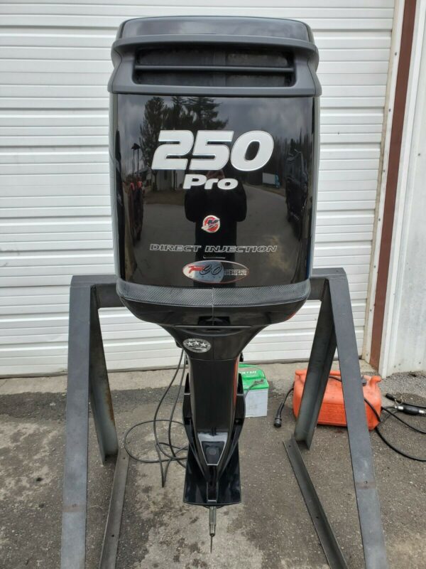 Mercury Optimax-ProXS 250HP 2 Stroke 20” Outboard Motor