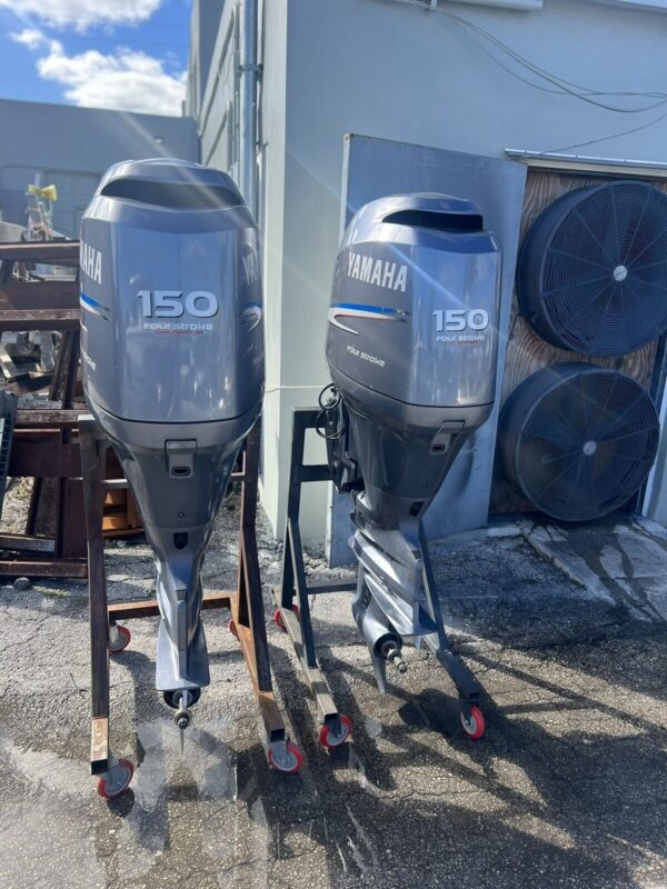 Twin 2010 Used Yamaha 150hp 4 Stroke 25” Outboard Motor