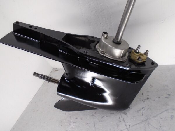 USED COUNTER ROTATING 25″ 225/250hp MERCURY OUTBOARD LOWER UNIT-left hand C/R - Image 4
