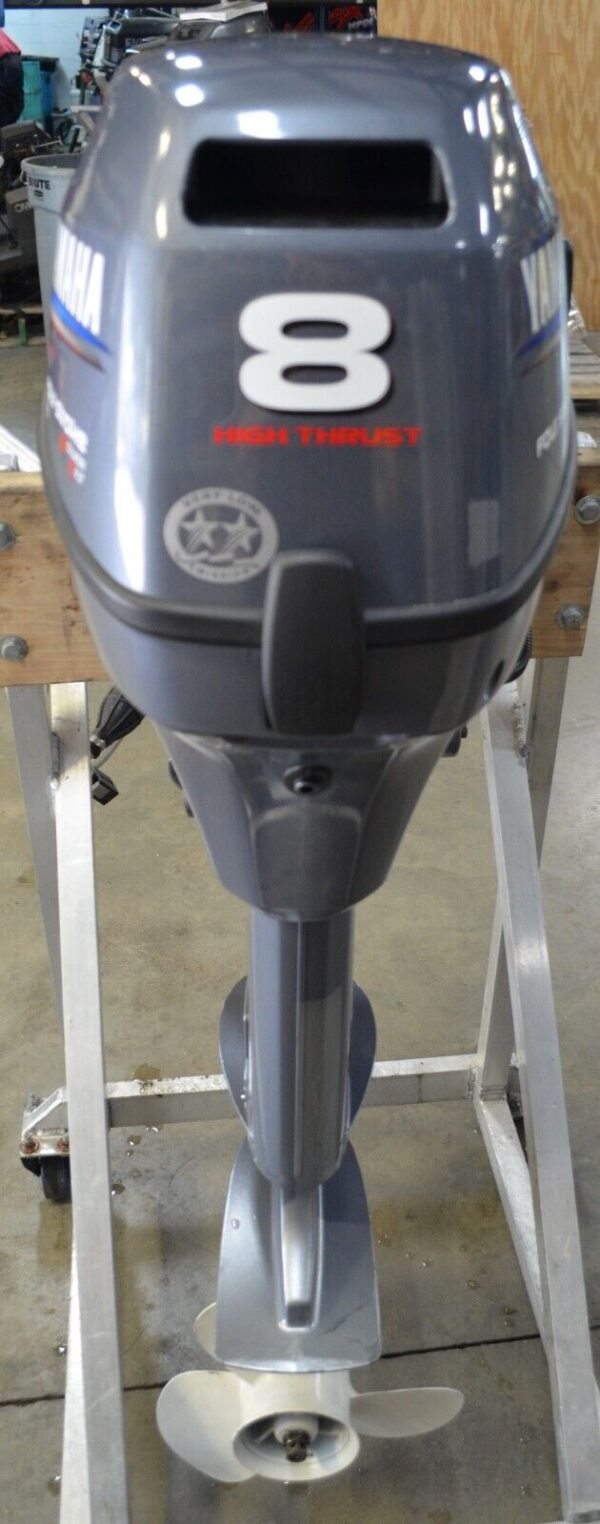 2004 Yamaha 8hp high thrust 4-stroke 20in Remote outboard motor