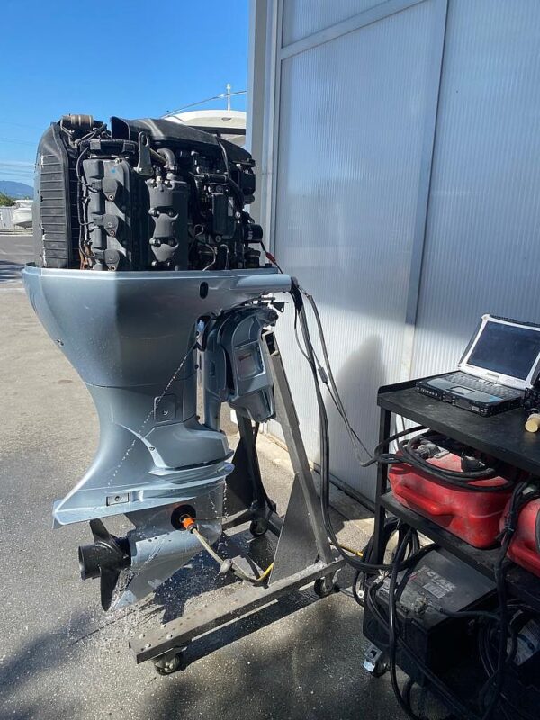 2013 Honda 225hp 4-Stroke 25” Outboard-Motor - Image 3