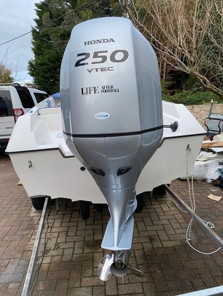2013 Honda 250hp V-Tec 4 Stroke 25” Outboard Motor