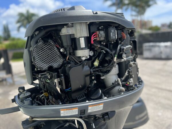 2020 Yamaha F115XB 150hp 4 Stroke 25 shaft outboard motor - Image 3