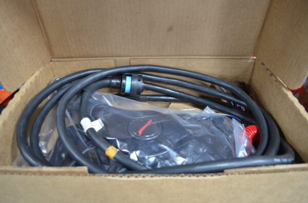 2013 Mercury 150hp 4 stroke 25in Remote outboard Motor - Image 3
