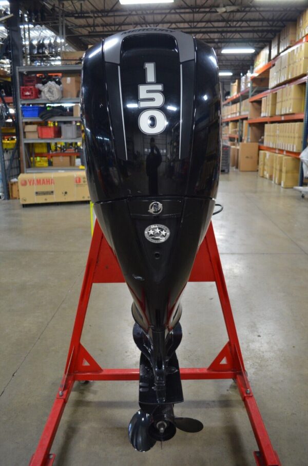 2013 Mercury 150hp 4 stroke 25in Remote outboard Motor