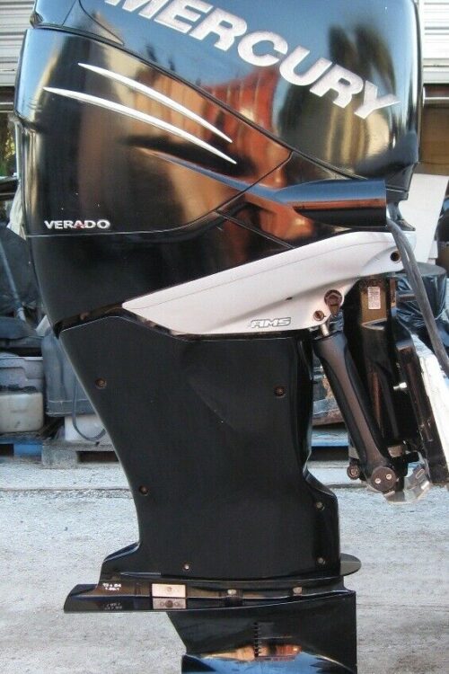 2009 Mercury 250HP Verado 4-Stroke CXL 25-Shaft Outboard Motor