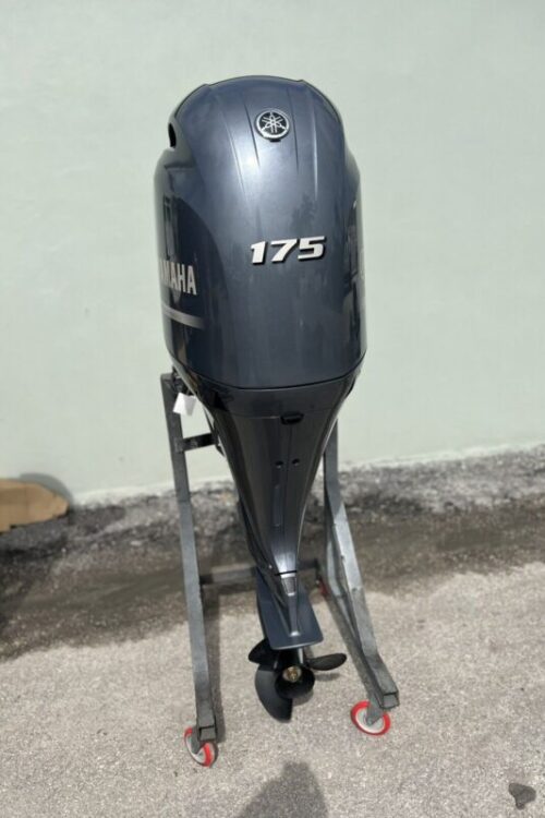 2021 Yamaha 175hp 4 Stroke 25 shaft Outboard Motor