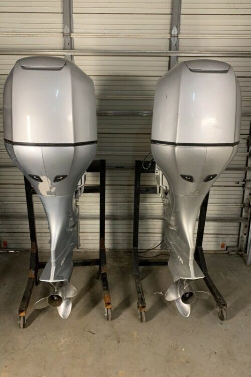 2009 Twin Honda Bf225-225Hp 25″ 4-Stroke-Counterotating outboard Motors