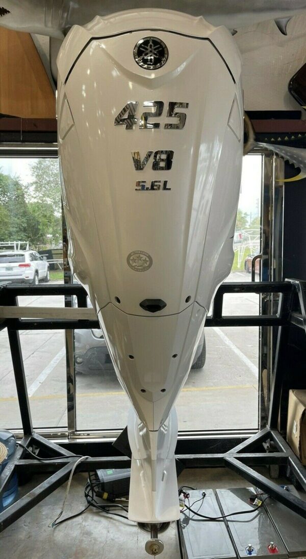 2021 Yamaha 425hp XTO-V8-5.6L 4-Stroke Outboard Motor