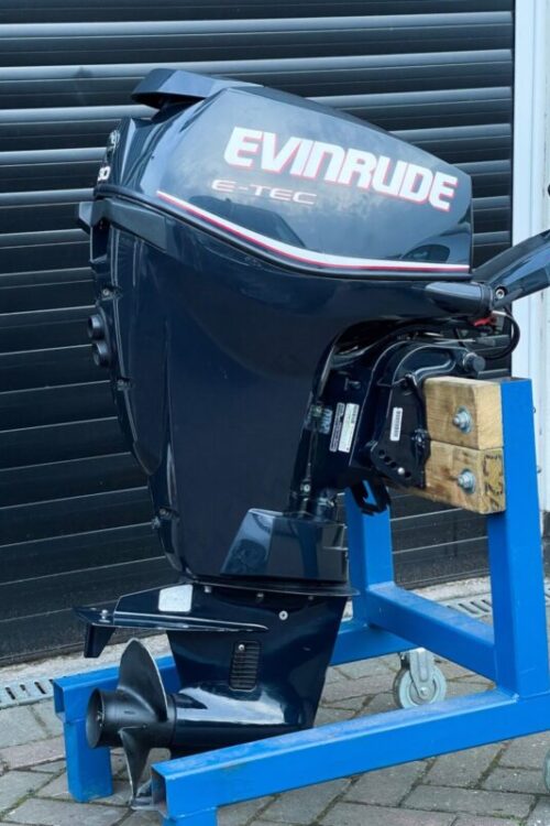 2012 Evinrude Etec 30HP 2-Stroke Outboard Motor