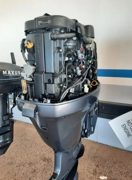 2013 Yamaha F100DETL 100hp 4-stroke 20” outboard-motor - Image 2