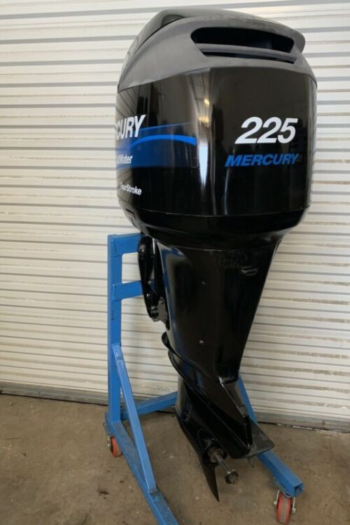 2010 Mercury 225hp 4 Stroke 25” Outboard-Motor.