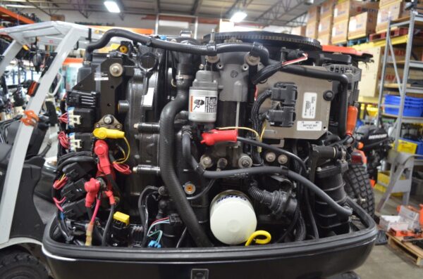 2006 Mercury 75hp 4 stroke 20in remote outboard motor - Image 4