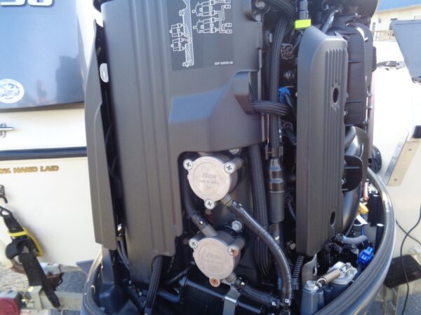 2017 Yamaha 150hp 4-Stroke 20” Outboard Motor - Image 2