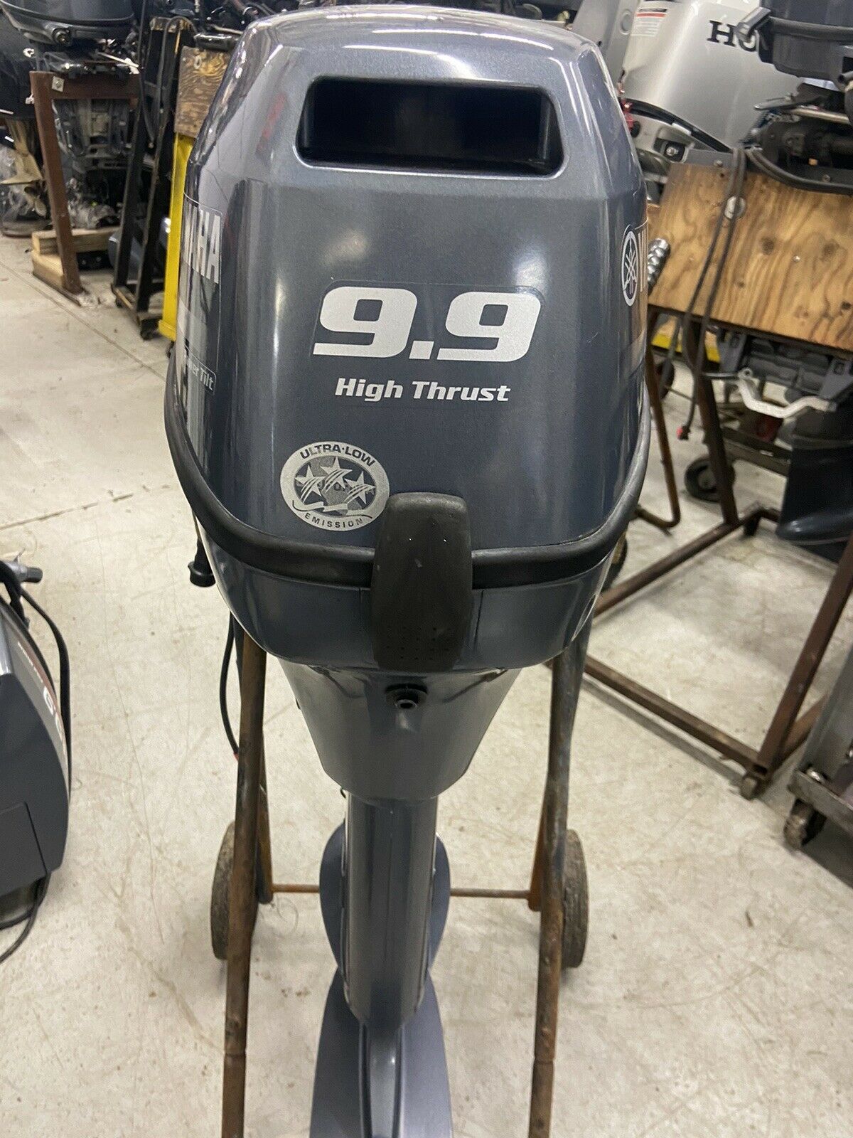2013 Yamaha T9.9hp 4 stroke long-shaft 20 remote power-trim - Image 2