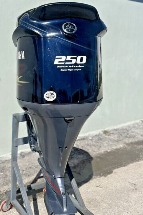2017 Yamaha 250hp Vmax Sho 4 Stroke 25 Shaft Outboard Motor