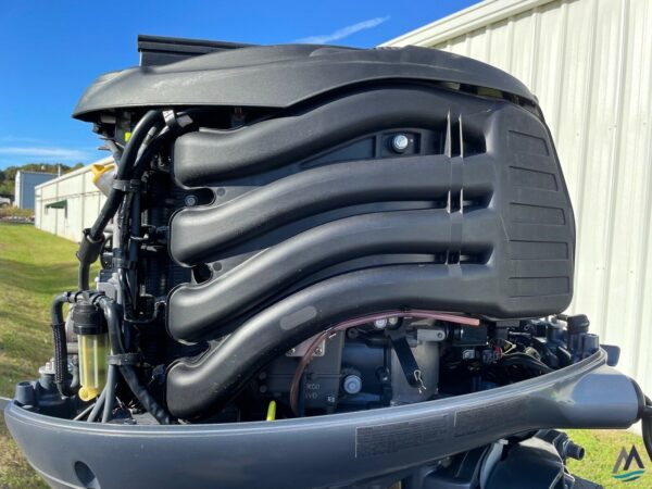 2015 Yamaha 115HP 4-Stroke 25-ShaftOutboard-Motor - Image 4