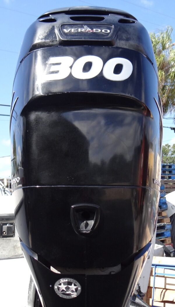 2014 Mercury 300 HP Verado 4-Stroke XL 25″ Outboard Motor