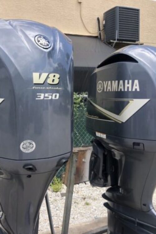 2017 Yamaha F350 250hp V8 4 Stroke 25” Outboard Motors