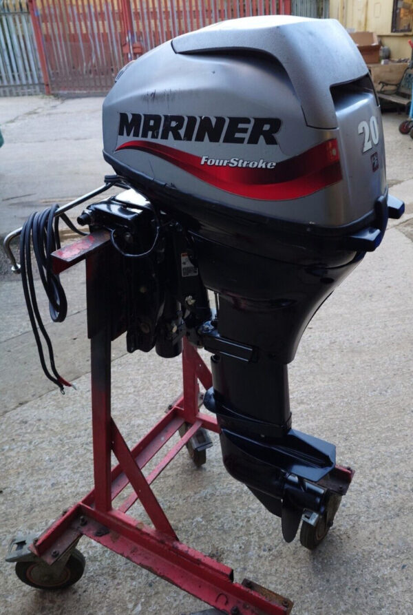 2012 Mariner 20hp outboard 4 stroke Remote control long shaft power tilt
