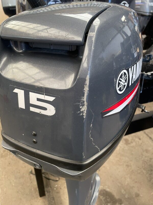 2019 Yamaha 15hp 2-Stroke 15” Outboard-Motor