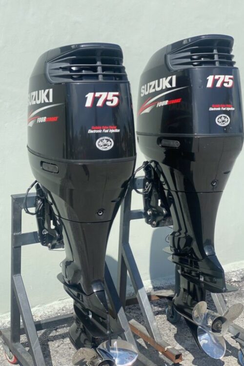 Pair 2014 Suzuki 175hp 4-Stroke 25” Outboard Motor