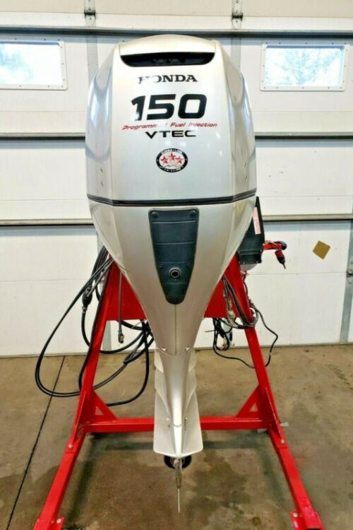 2011 Honda V-Tec 150hp 4 Stroke 25” Outboard Motor