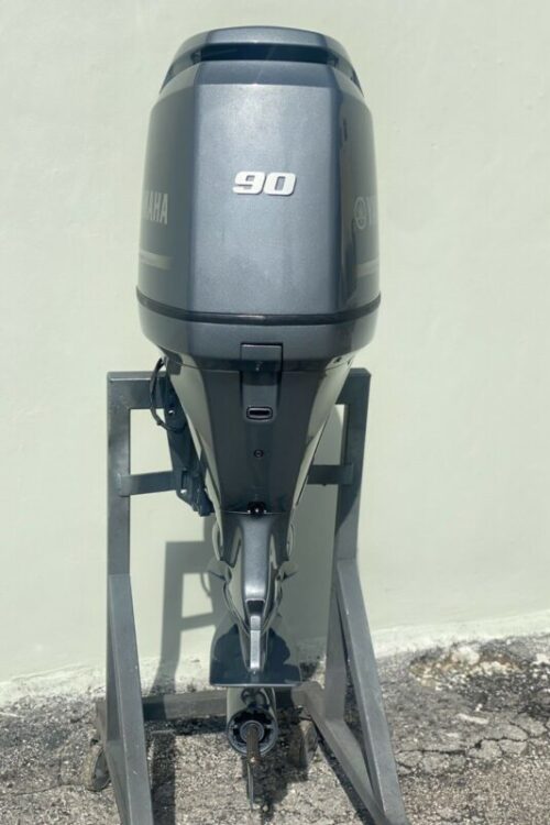 2014 Yamaha 90hp 4 Stroke 25” outboard Motor