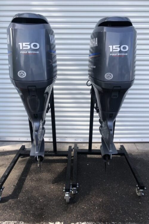 Pair 2014 Yamaha 150hp 4 Stroke 25” Outboard Motor