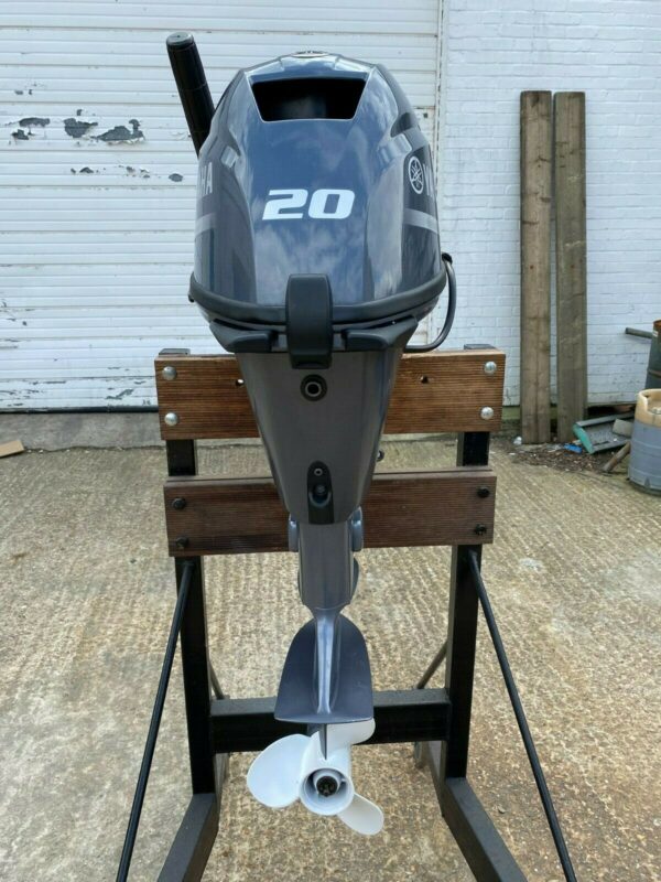 2014 Yamaha F20hp 4 Stroke 20” Outboard Motor