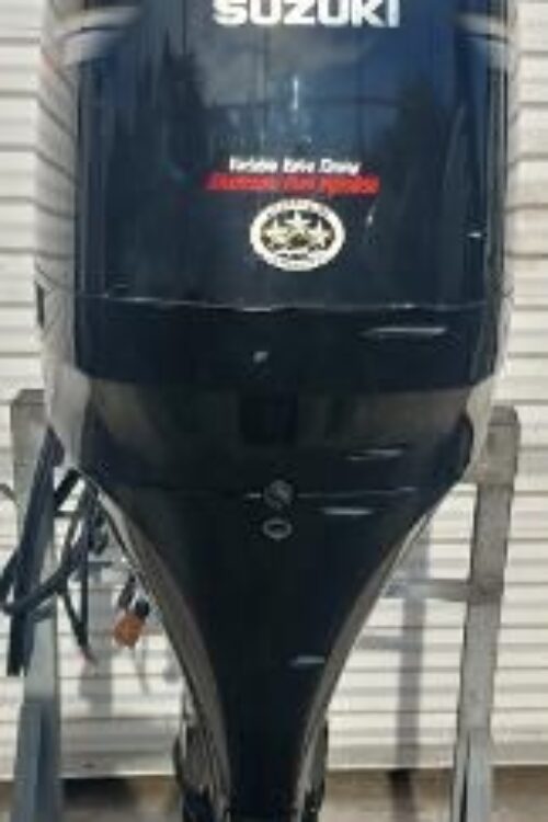 2011 Suzuki 300hp 4 Stroke 25” Outboard Motor