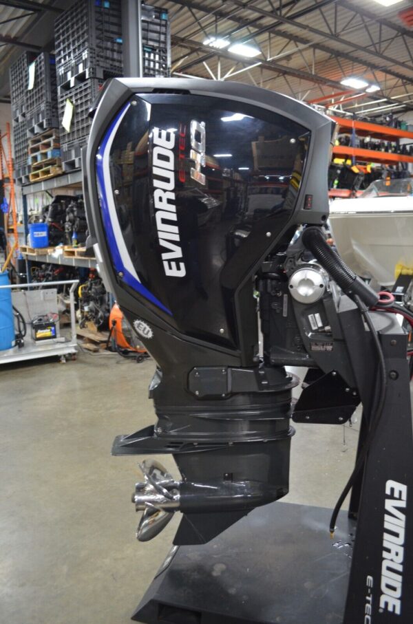 2019 Evinrude ETEC 150hp 25in shaft Remote Outboard Motor - Image 2