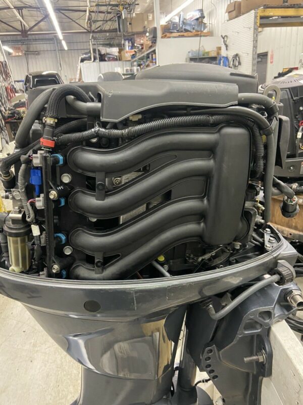 2011 Yamaha 50hp 4 Stroke 25 shaft Outboard Motor - Image 4