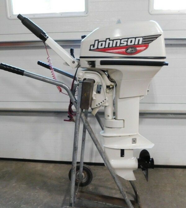 Johnson 15hp 2 Stroke Outboard Motor with Tiller Handle