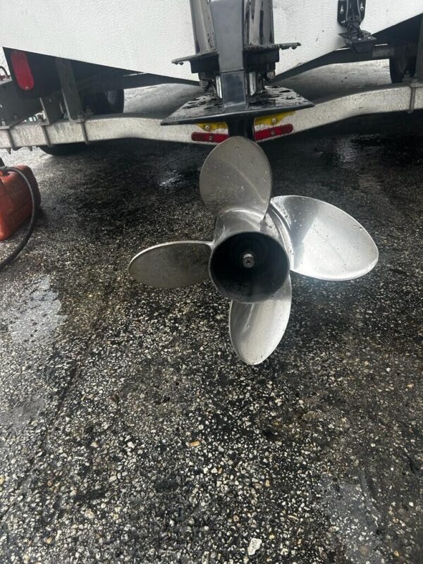 2012 Mercury 225hp 225CXL Optimax 2 Stroke Outboard Motor - Image 3