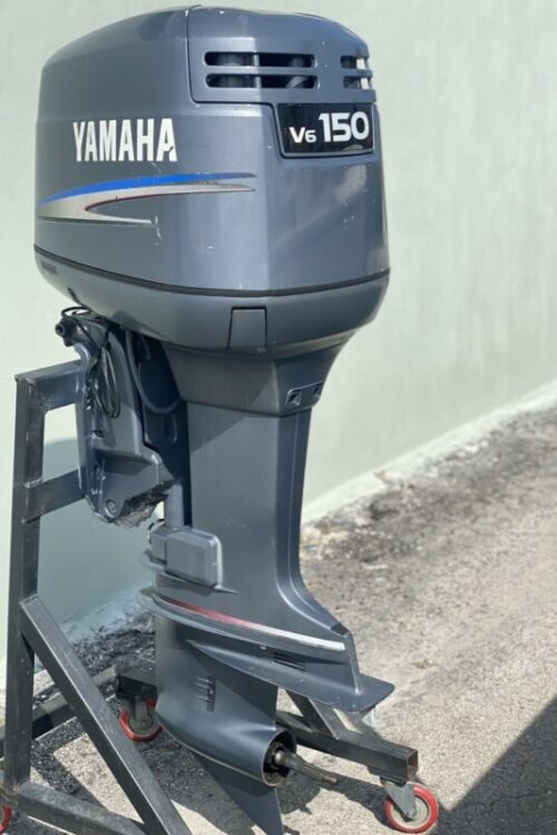 2003 Yamaha 150hp 2-stroke outboard-Motor
