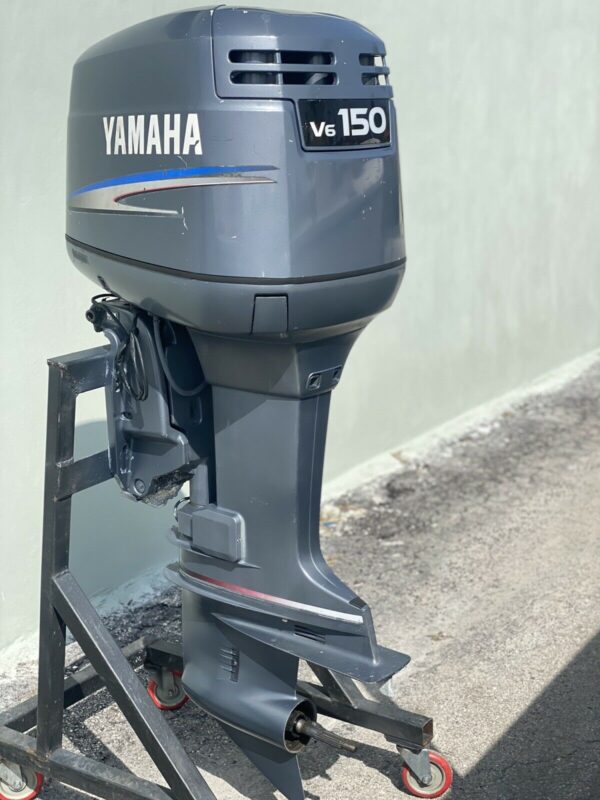 2003 Yamaha 150hp 2-stroke outboard-Motor